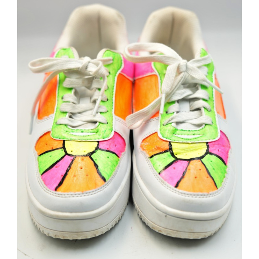 No Boundaries Memory Foam‎ Sneakers Women’s 9.5 Hand-Painted Flower Pop